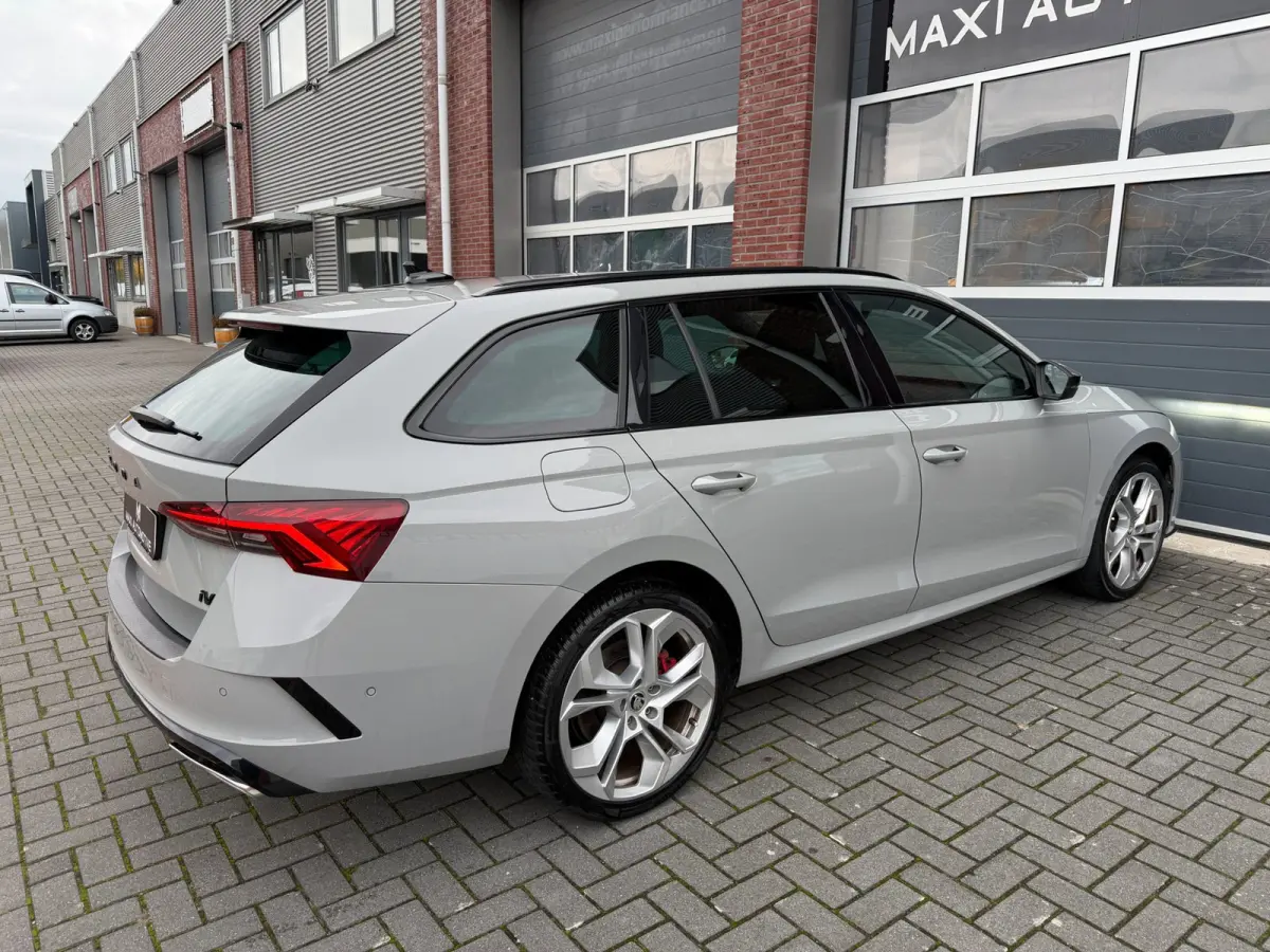 1.4 TSI RS iV PHEV ACC HUD Canton Camera