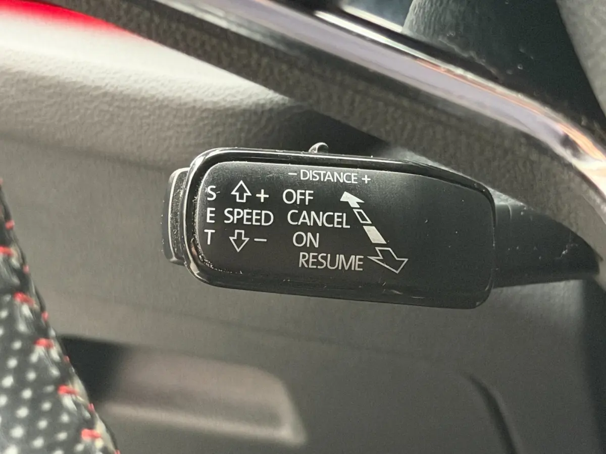 1.4 TSI RS iV PHEV ACC HUD Canton Camera