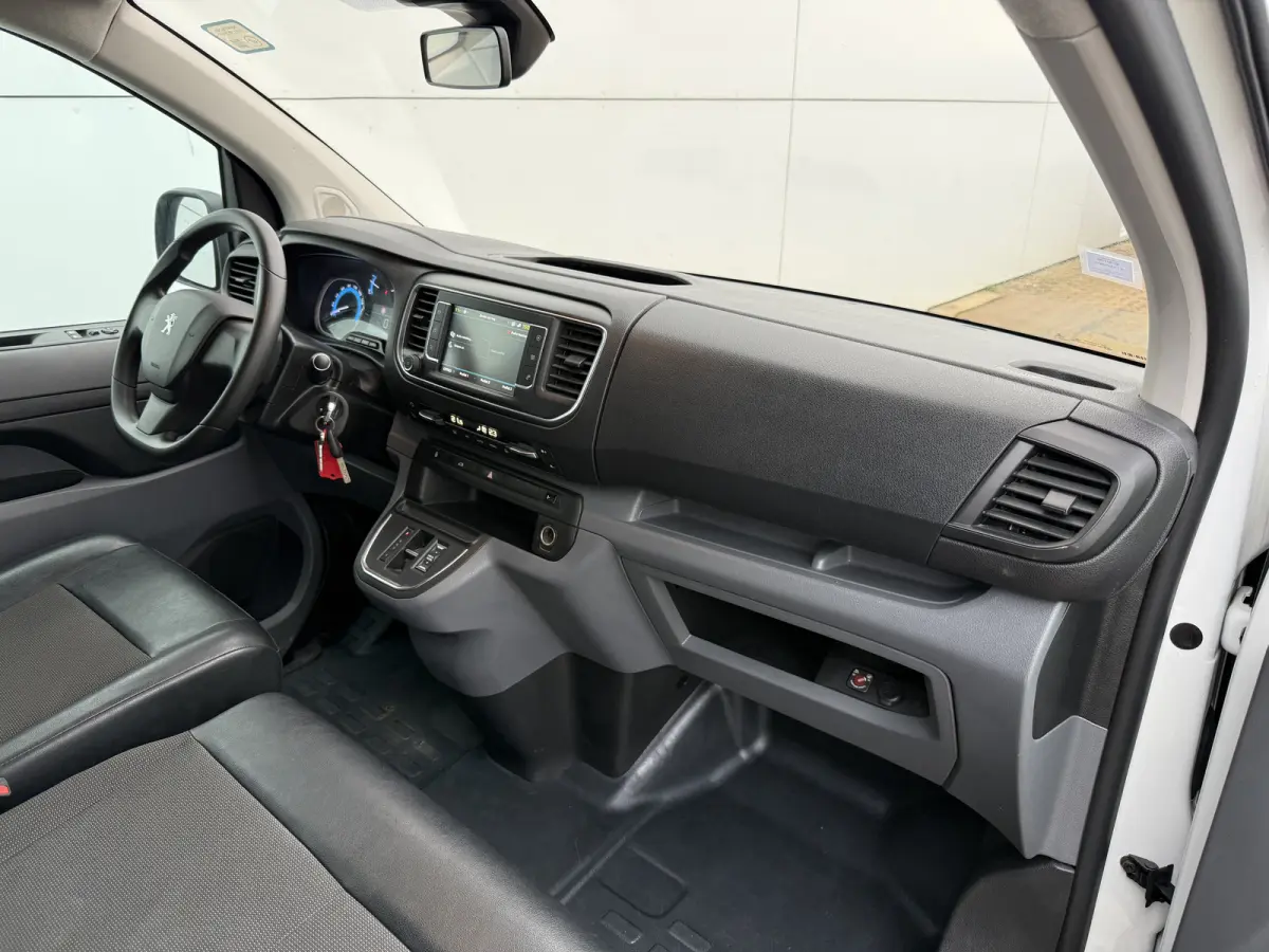 50kWh 136PK Elektrisch 230km WLTP L3 Snelladen Climate Control Cruise Control Achteruitrijcamera Laadkabel