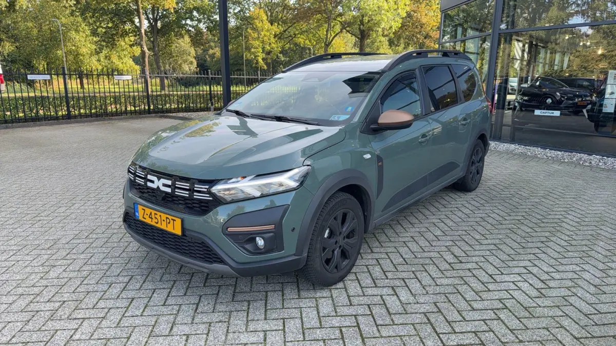 Hybrid 140 Extreme 7-zits | trekhaak | stoelverw. | navigatie | achteruitrijcamera|
