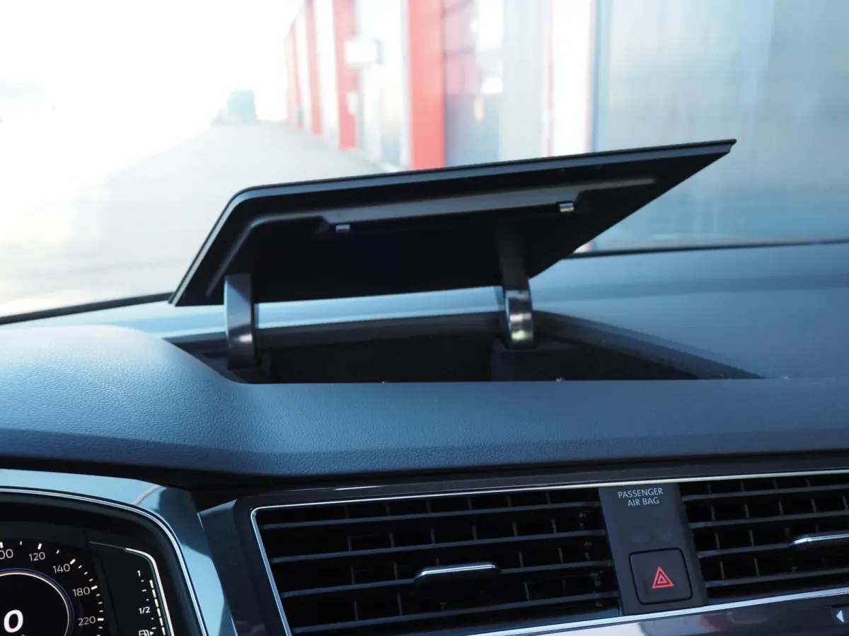 1.4 TSI eHybrid R-Line 245PK | Leder | 360 | Pano | Keyless | Memory | Stoel & Stuurwielverwarming | Trekhaak | Adaptive | Digital Dash | Lane Assist | Matrix IQ Led | Carplay | Navi | Ambie