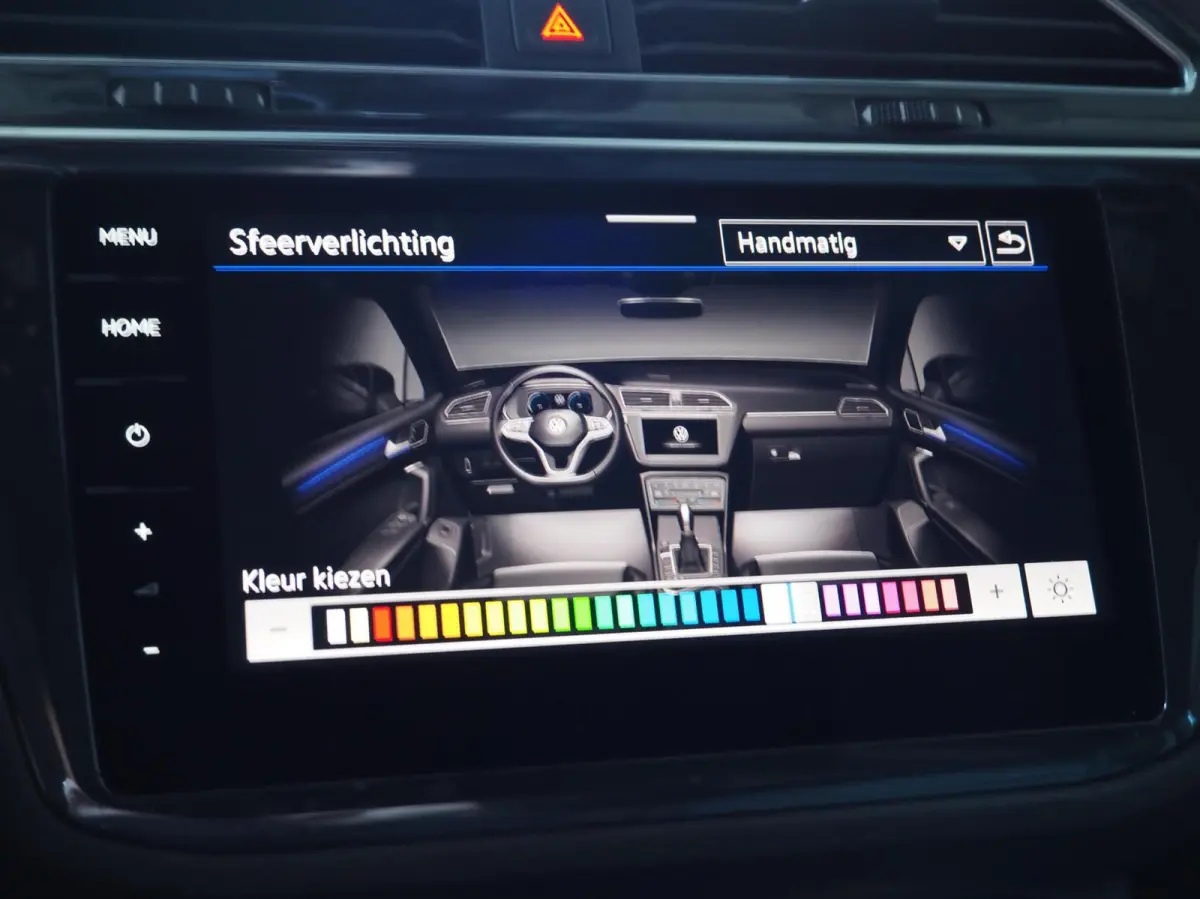 1.4 TSI eHybrid R-Line 245PK | Leder | 360 | Pano | Keyless | Memory | Stoel & Stuurwielverwarming | Trekhaak | Adaptive | Digital Dash | Lane Assist | Matrix IQ Led | Carplay | Navi | Ambie
