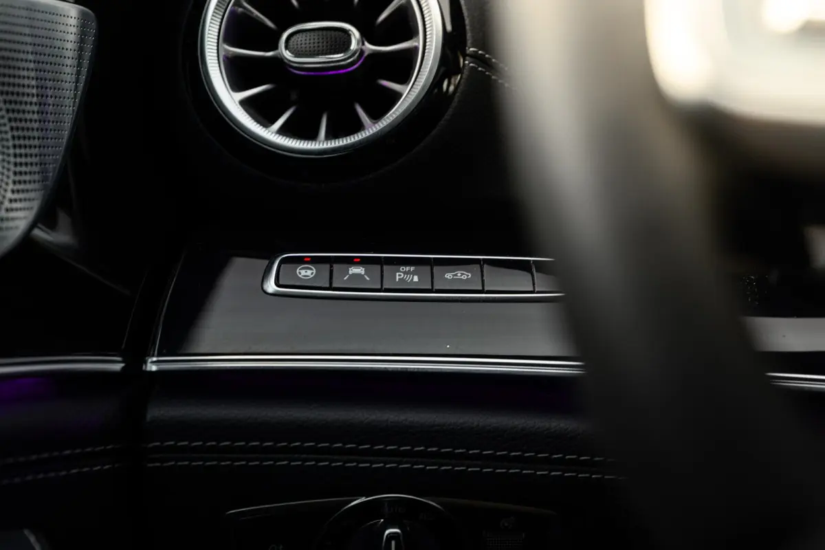AMG 63 S 4MATIC+ | Aero-Pack | Keramisch | Rear-Entertainment | Night | Panorama | Memory | Soft-Close |