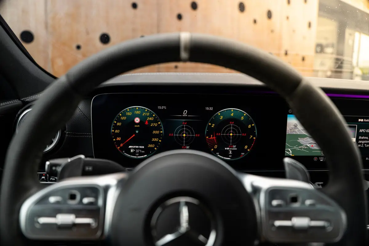 AMG 63 S 4MATIC+ | Aero-Pack | Keramisch | Rear-Entertainment | Night | Panorama | Memory | Soft-Close |