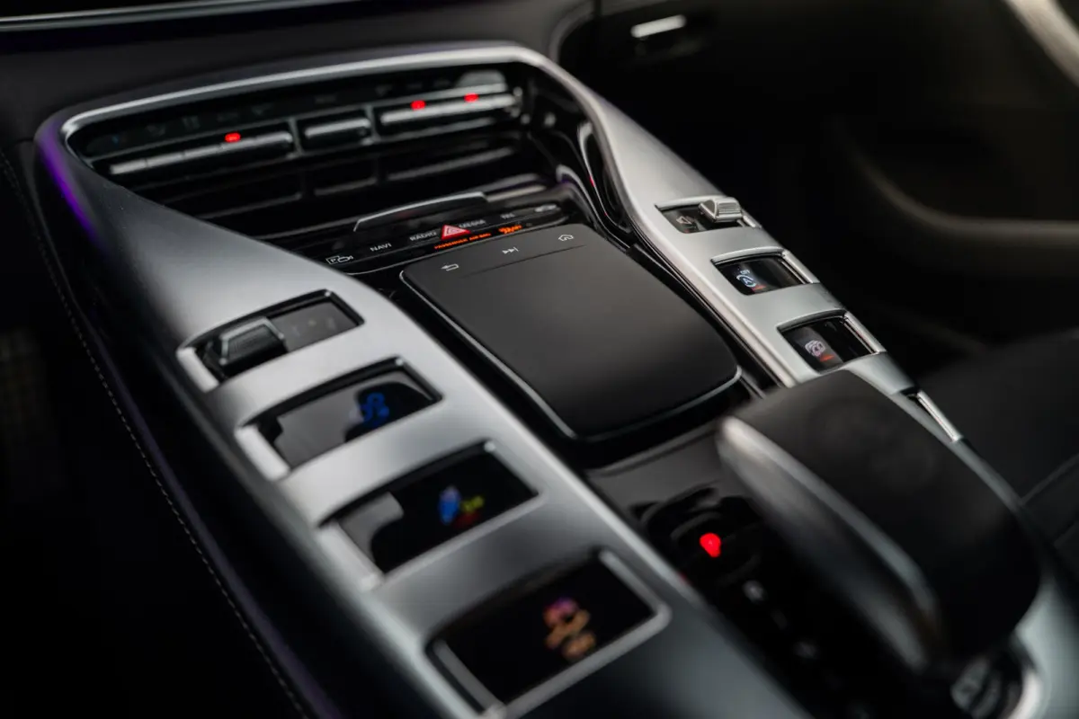 AMG 63 S 4MATIC+ | Aero-Pack | Keramisch | Rear-Entertainment | Night | Panorama | Memory | Soft-Close |