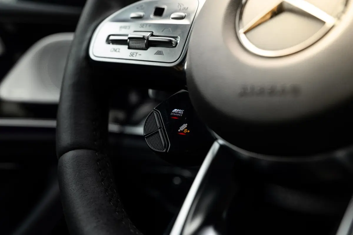 AMG 63 S 4MATIC+ | Aero-Pack | Keramisch | Rear-Entertainment | Night | Panorama | Memory | Soft-Close |