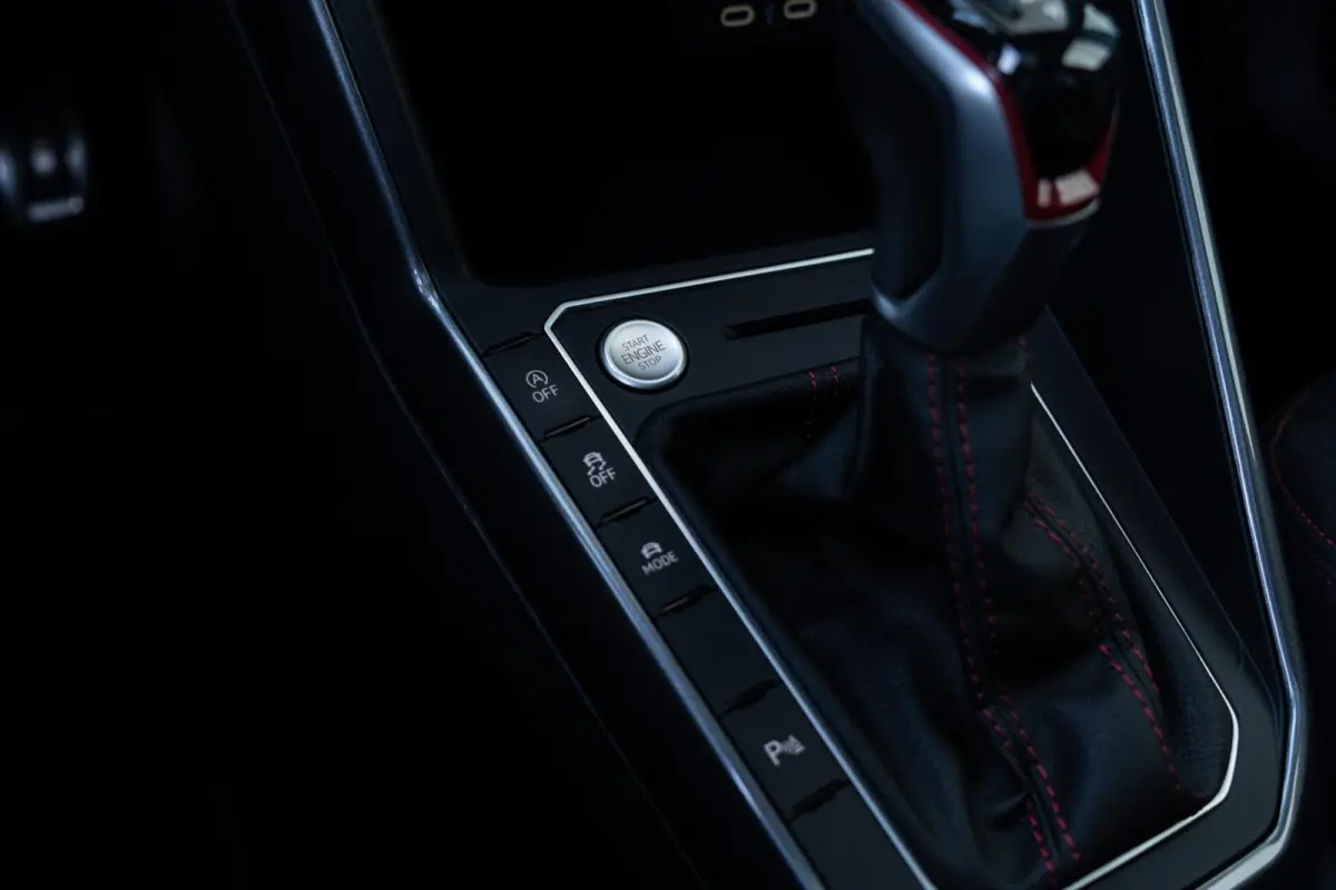 2.0 TSI GTI 207PK PANO / CAMERA / KEYLESS / BEATS / ACC / 18 INCH