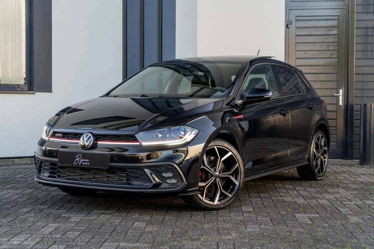 2.0 TSI GTI 207PK PANO / CAMERA / KEYLESS / BEATS / ACC / 18 INCH