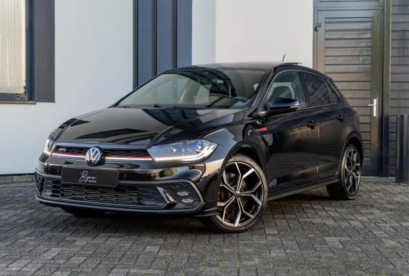 2.0 TSI GTI 207PK PANO / CAMERA / KEYLESS / BEATS / ACC / 18 INCH