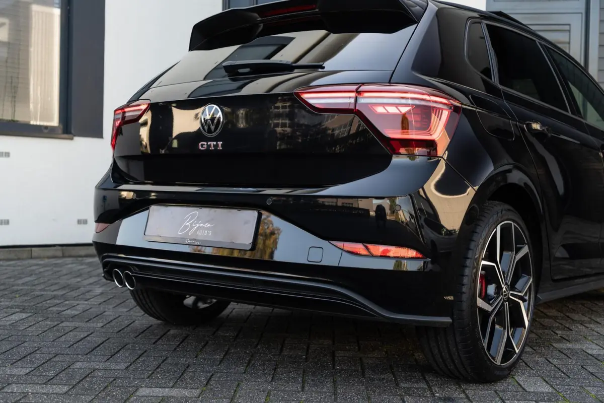 2.0 TSI GTI 207PK PANO / CAMERA / KEYLESS / BEATS / ACC / 18 INCH