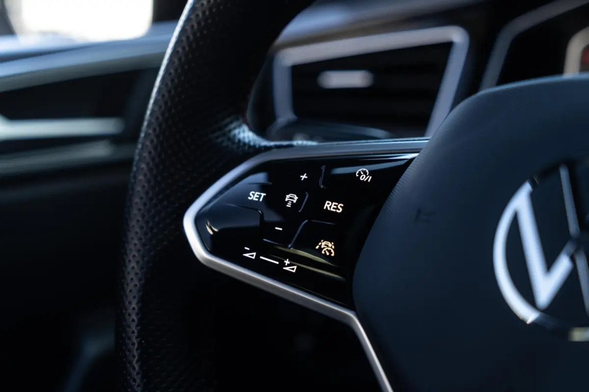 2.0 TSI GTI 207PK PANO / CAMERA / KEYLESS / BEATS / ACC / 18 INCH