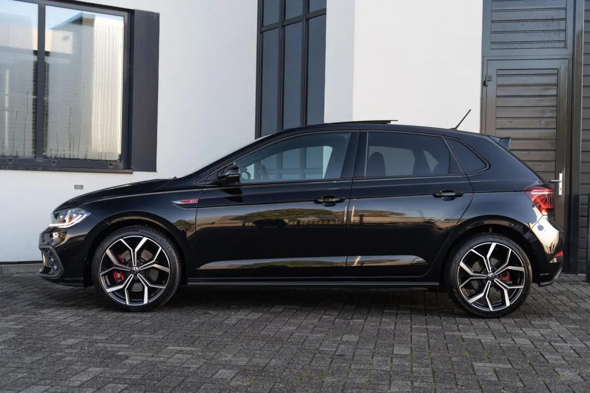 2.0 TSI GTI 207PK PANO / CAMERA / KEYLESS / BEATS / ACC / 18 INCH
