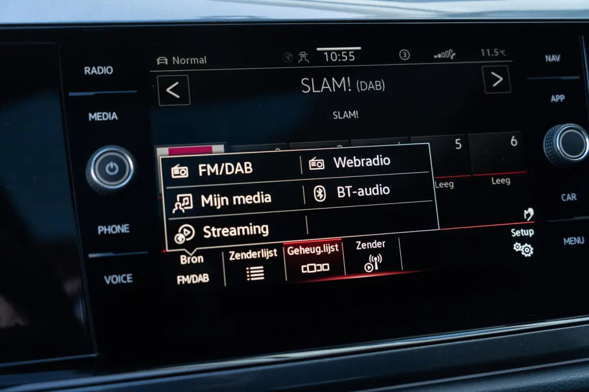 2.0 TSI GTI 207PK PANO / CAMERA / KEYLESS / BEATS / ACC / 18 INCH