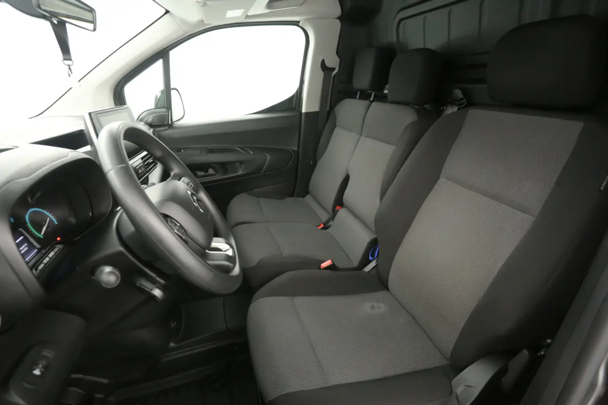 136PK 50 kWh | Snelladen | SOH 90% | 3 Zits | Clima | Camera | Carplay | Trekhaak | Parkeersens.
