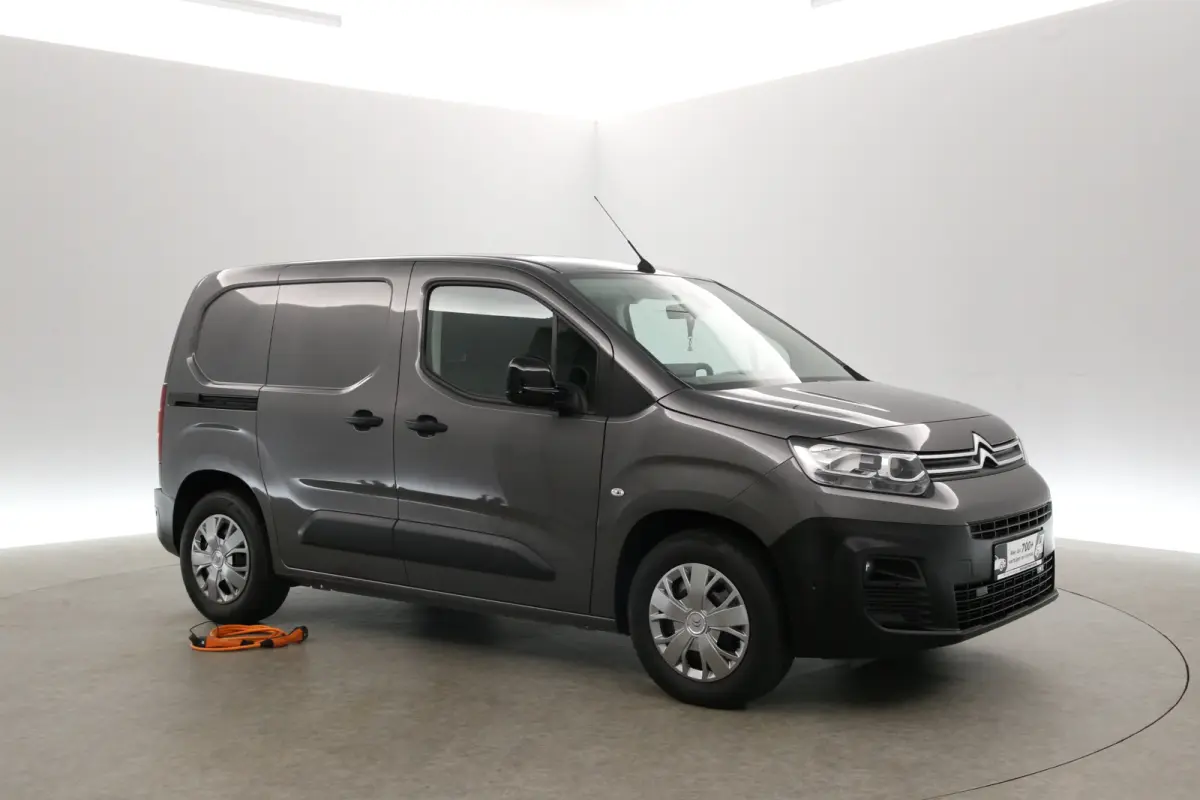 136PK 50 kWh | Snelladen | SOH 90% | 3 Zits | Clima | Camera | Carplay | Trekhaak | Parkeersens.