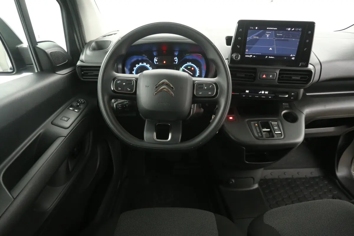 136PK 50 kWh | Snelladen | SOH 90% | 3 Zits | Clima | Camera | Carplay | Trekhaak | Parkeersens.