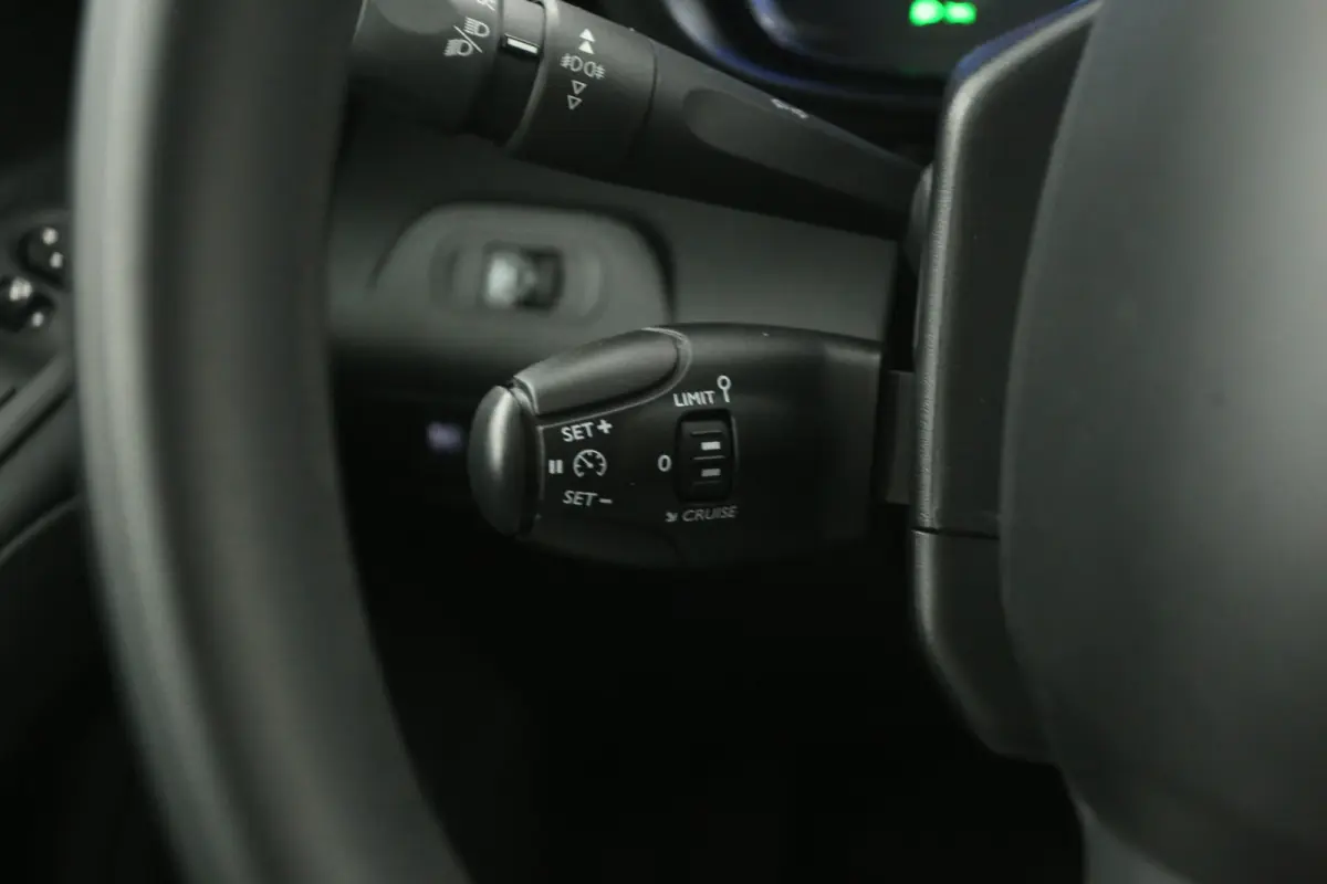 136PK 50 kWh | Snelladen | SOH 90% | 3 Zits | Clima | Camera | Carplay | Trekhaak | Parkeersens.