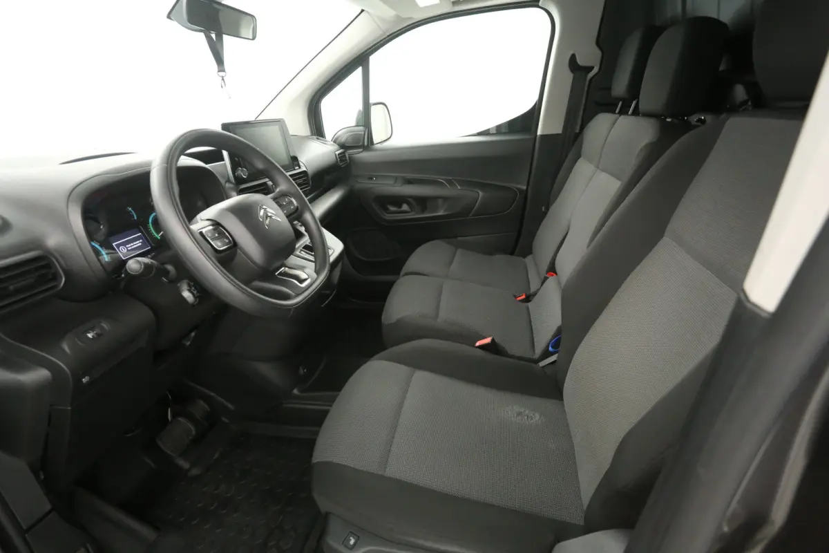 136PK 50 kWh | Snelladen | SOH 90% | 3 Zits | Clima | Camera | Carplay | Trekhaak | Parkeersens.