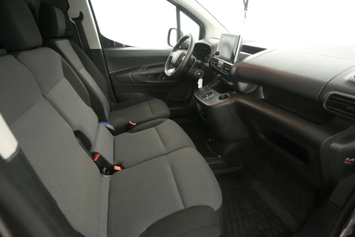 136PK 50 kWh | Snelladen | SOH 90% | 3 Zits | Clima | Camera | Carplay | Trekhaak | Parkeersens.