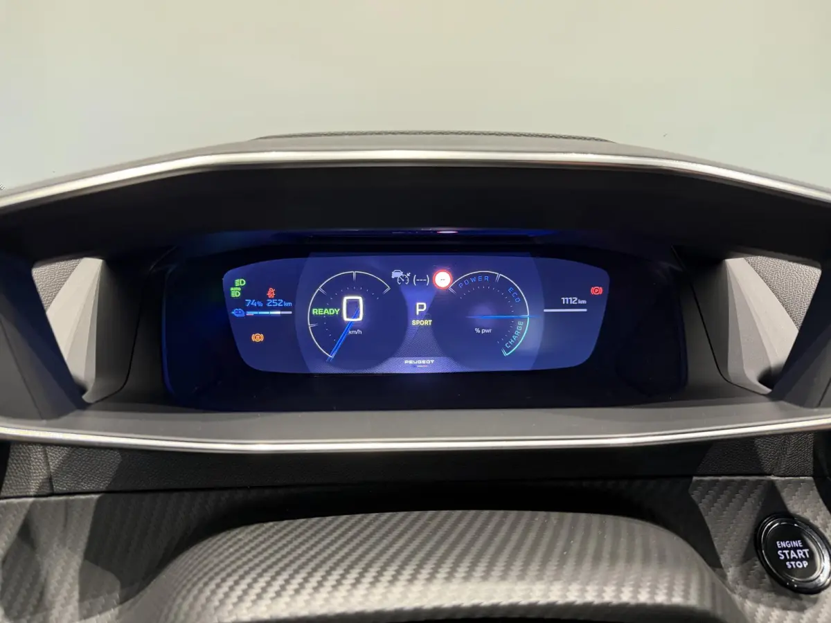 GT Stoelmassage l Stoelverwarming | Massage l Apple carplay & Android auto l Bel voor actuele KM-stand l SOH 96%