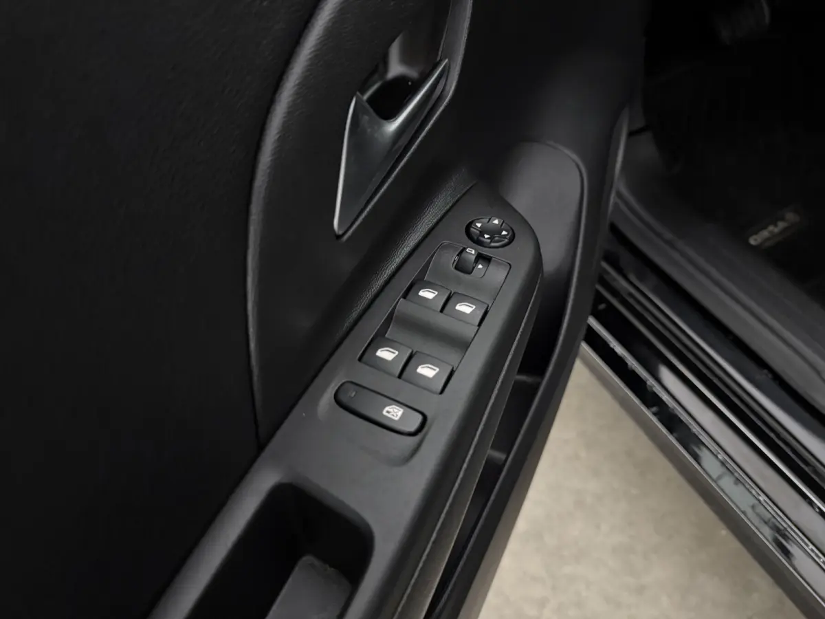 Elegance 50 kWh | Snelladen | SOH 91% | Clima | Cruise | Carplay | Virtual | LED | Parkeersens. | NAP