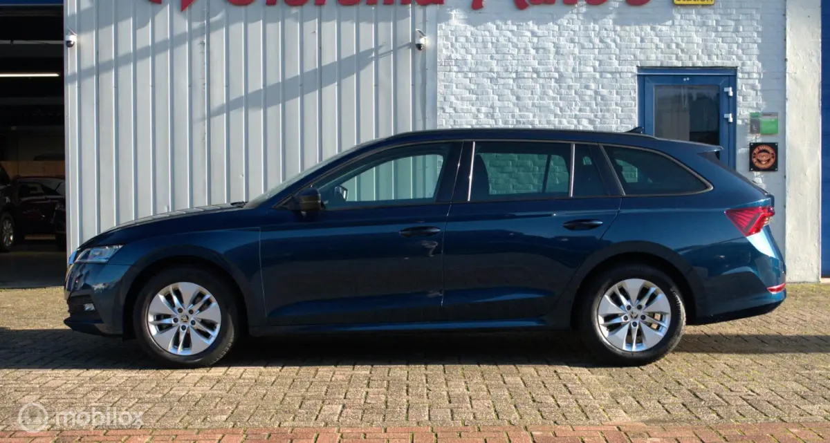 1.0 TSI Business Edition |LED|Orig.NL|Carplay|Navi.|Cruise