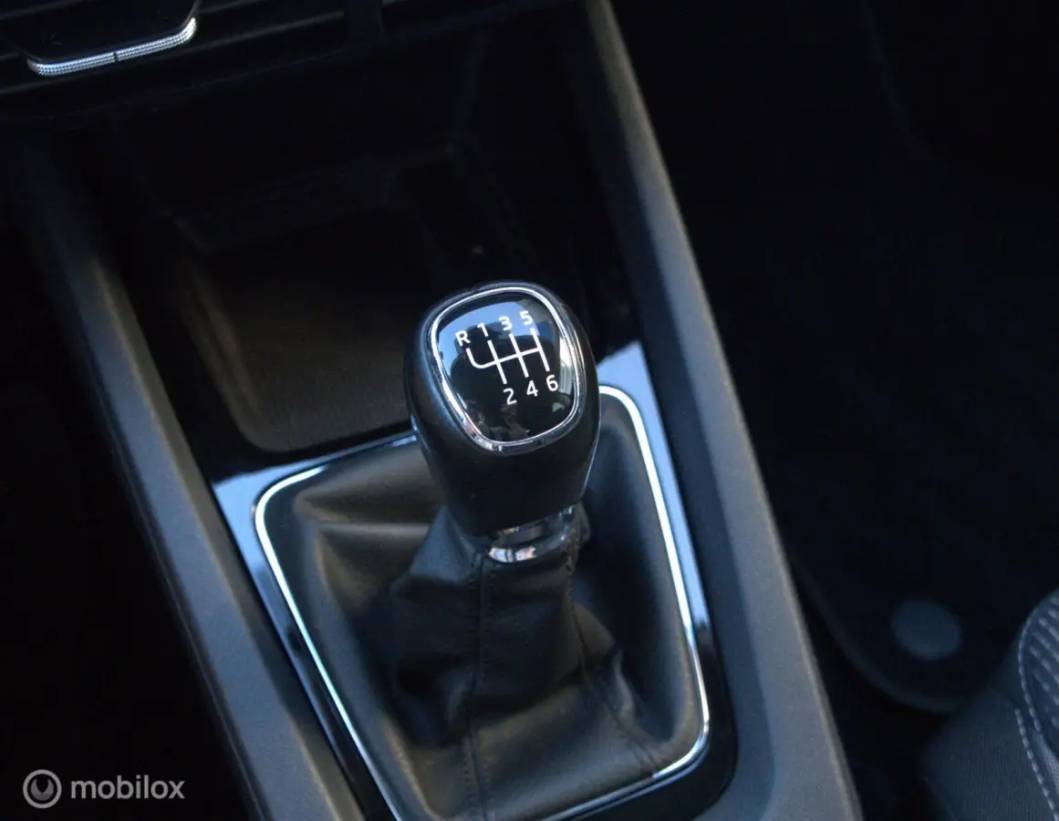 1.0 TSI Business Edition |LED|Orig.NL|Carplay|Navi.|Cruise
