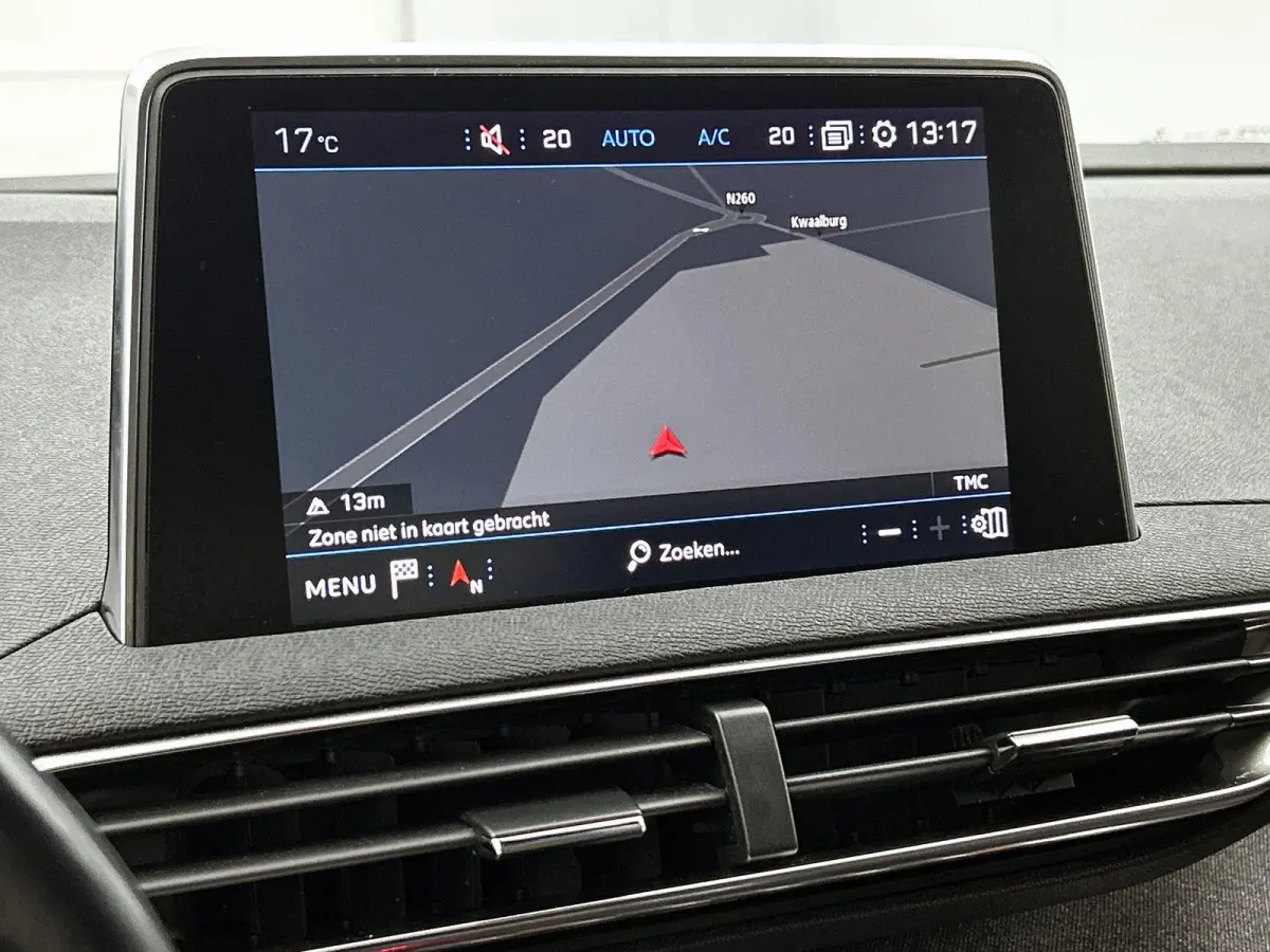 1.2 130pk Allure | Trekhaak | Elektrische Achterklep | Navigatie | Climate Control | Cruise Control | Achteruitrijcamera | 19"LMV | Apple Carplay/Android Auto |