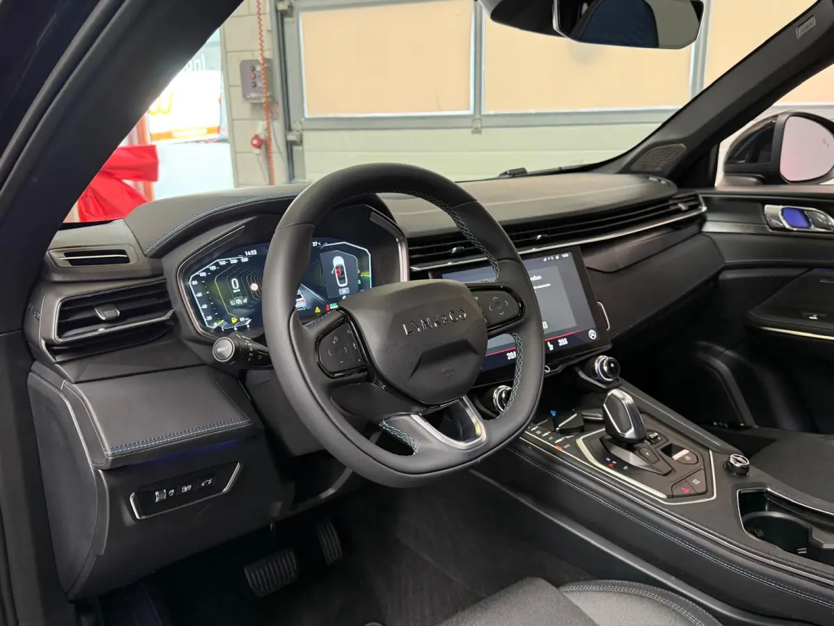 1.5 PHEV 261 PK Zwarte Hemel, Pano, Navi, Camera