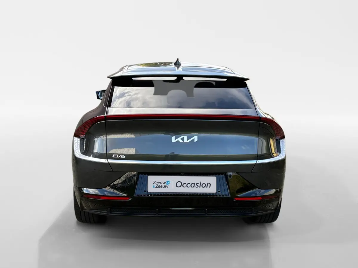 Plus AWD 77.4 kWh | 100% SOH | Camera | Adaptieve Cruise Control | Elektrische achterklep | Stoelverwarming + ventilatie | Apple Carplay/Android Auto | Lichtmetalen Velgen |