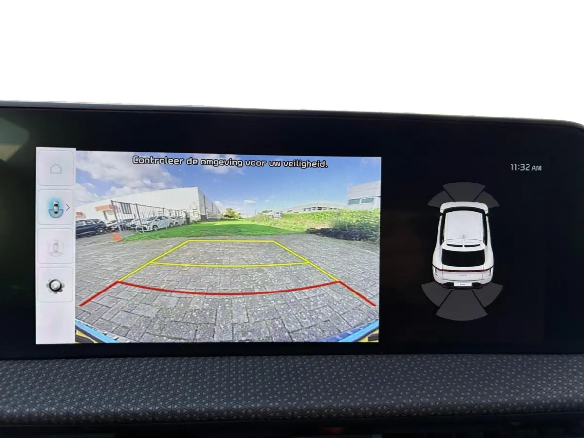 Plus AWD 77.4 kWh | 100% SOH | Camera | Adaptieve Cruise Control | Elektrische achterklep | Stoelverwarming + ventilatie | Apple Carplay/Android Auto | Lichtmetalen Velgen |
