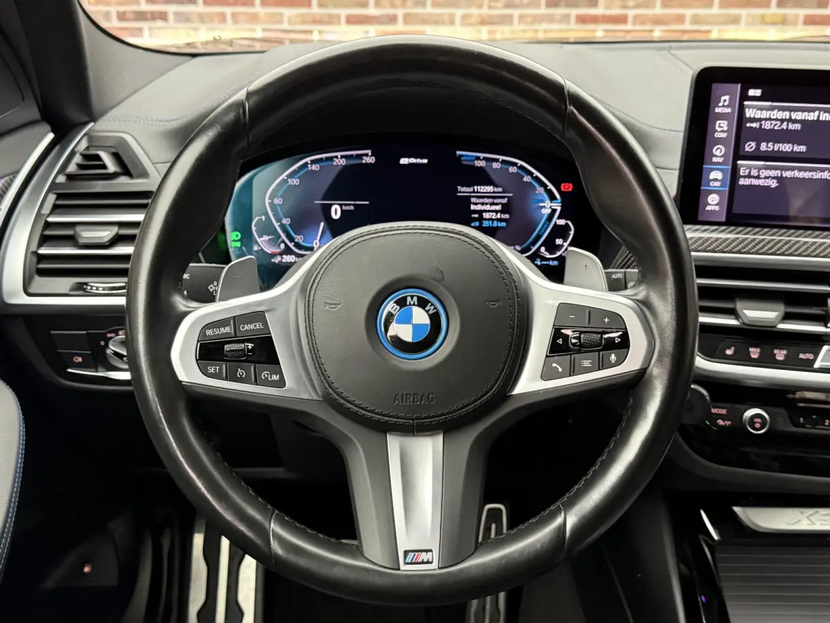 xDrive30e High Executive | Pano | Hud | Laser |