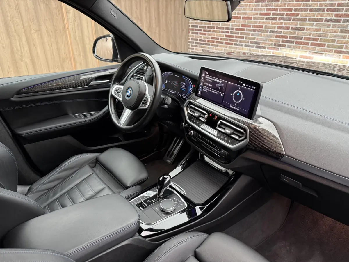 xDrive30e High Executive | Pano | Hud | Laser |