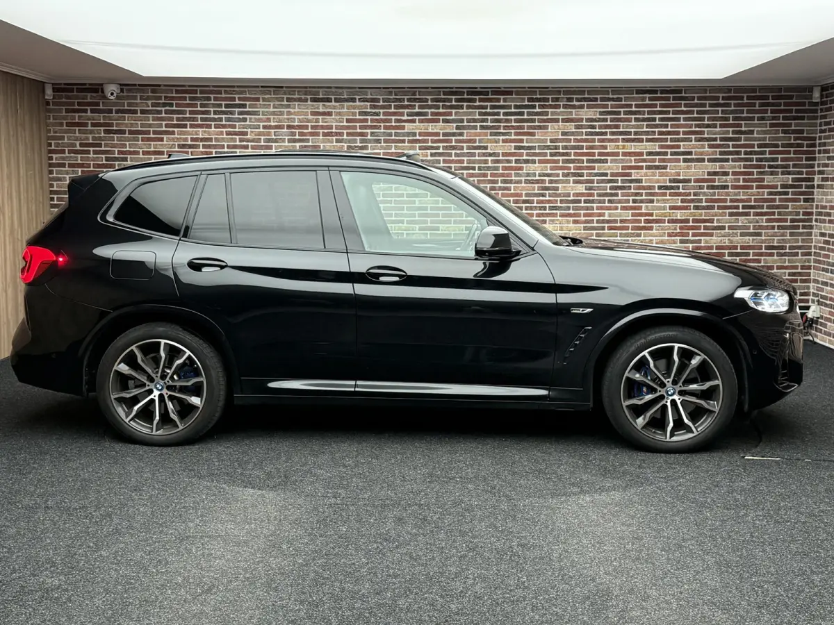 xDrive30e High Executive | Pano | Hud | Laser |