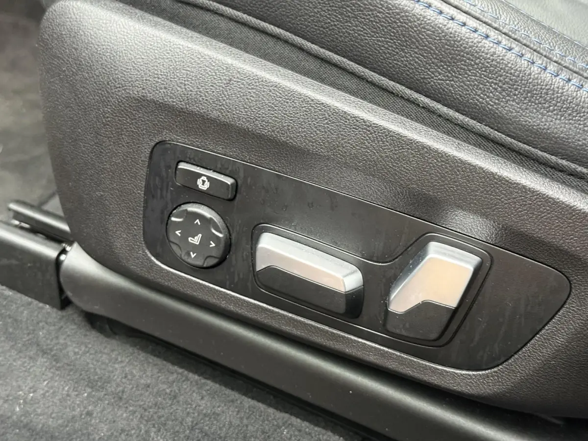 xDrive30e High Executive | Pano | Hud | Laser |