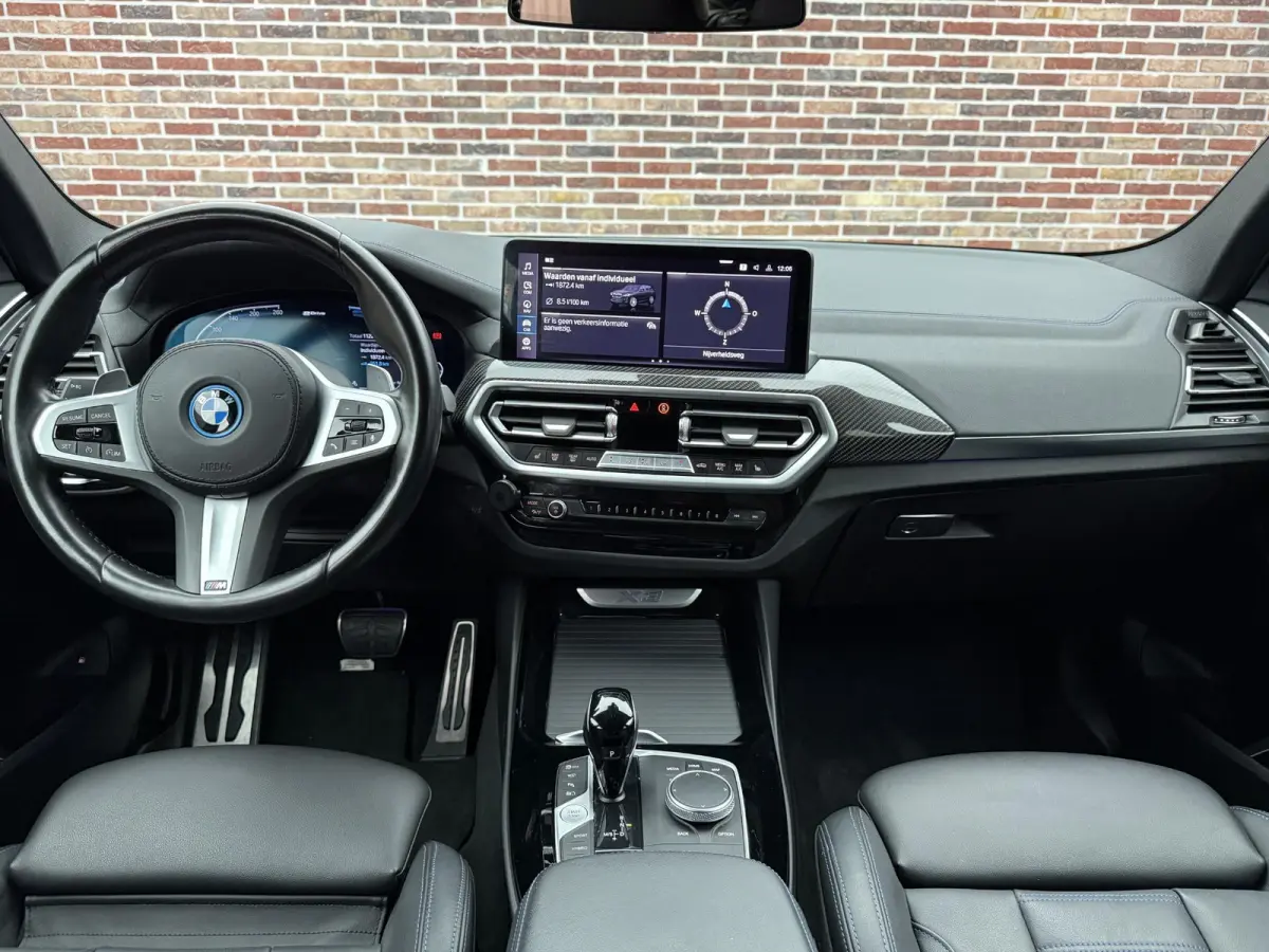 xDrive30e High Executive | Pano | Hud | Laser |