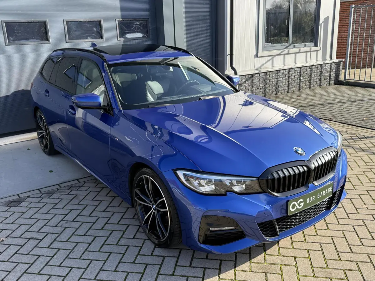 330i M-Sport|PANO|HuD|Hifi|19''|Camera