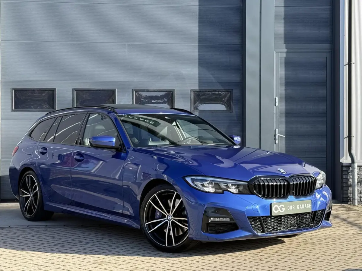 330i M-Sport|PANO|HuD|Hifi|19''|Camera