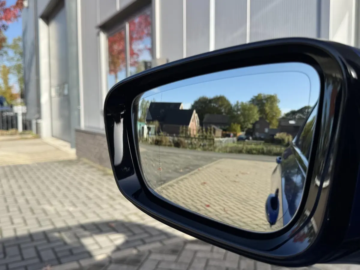 330i M-Sport|PANO|HuD|Hifi|19''|Camera