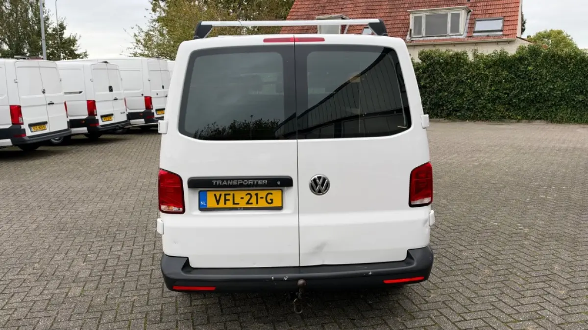 2.0 TDI 81KW 110PK L2H1 DC DUBBELE CABINE EURO 6 AIRCO/ NAVIGATIE/ CRUISE CONTROL/ 100% DEALERONDERHOUDEN
