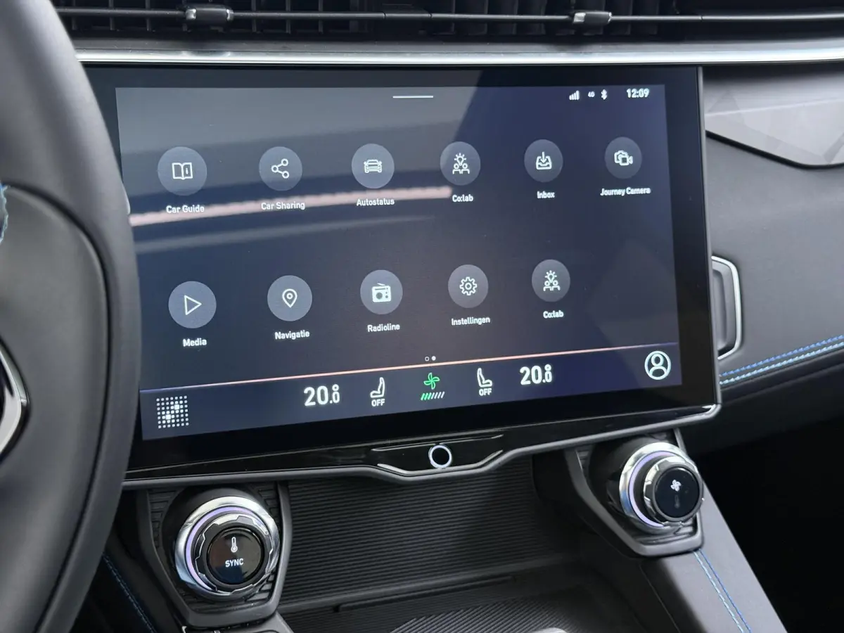 1.5 263pk Plugin Hybrid Automaat | Navigatie | Camera | Elektrisch verstelbare bestuurdersstoel | Panorama dak | Lichtmetalen velgen | Elektrische achterklep | Cruise control