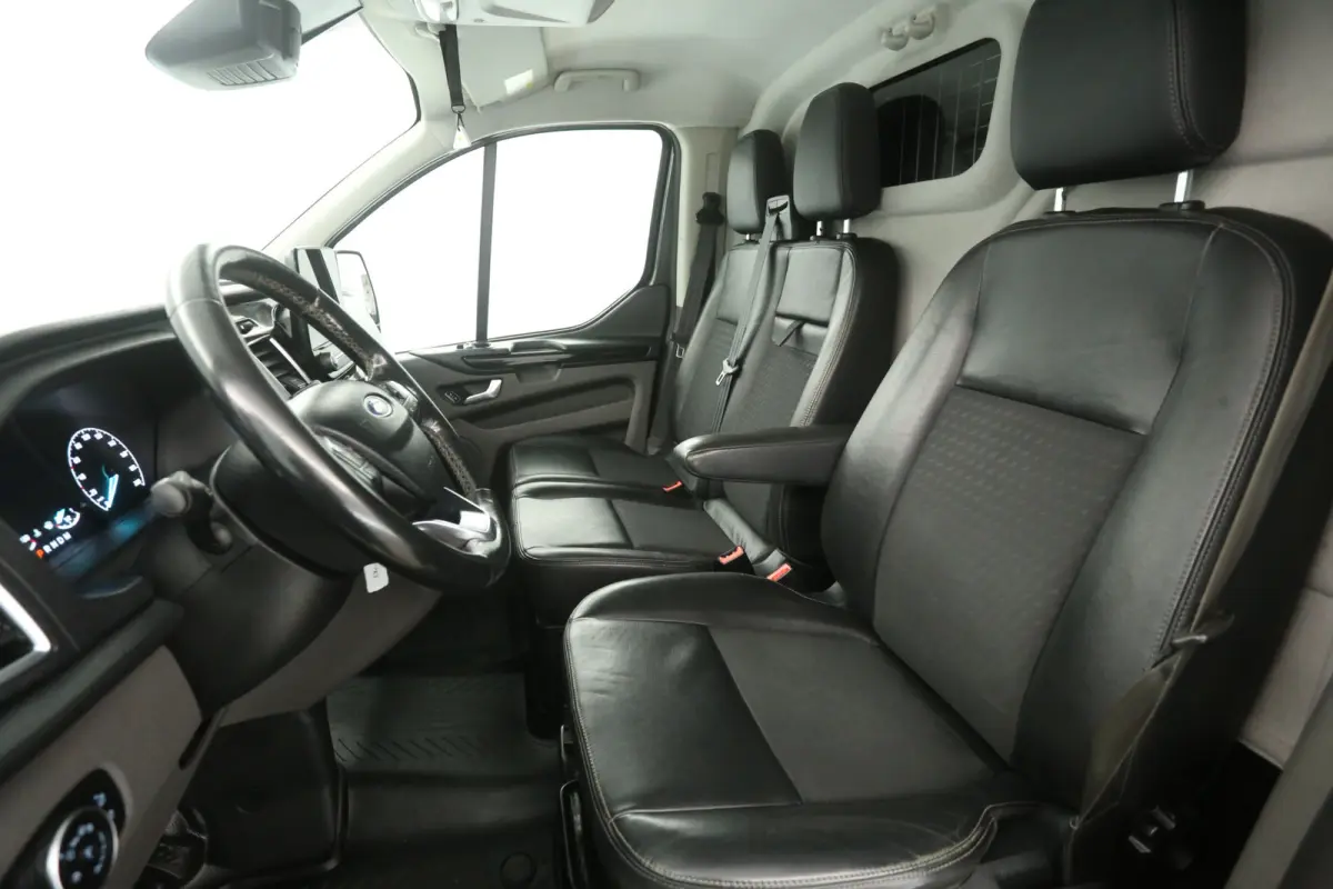 2.0 TDCI L1H1 Sport | Marge | Automaat | Airco | Camera | Cruise | Carplay | 3 Zits | Trekhaak
