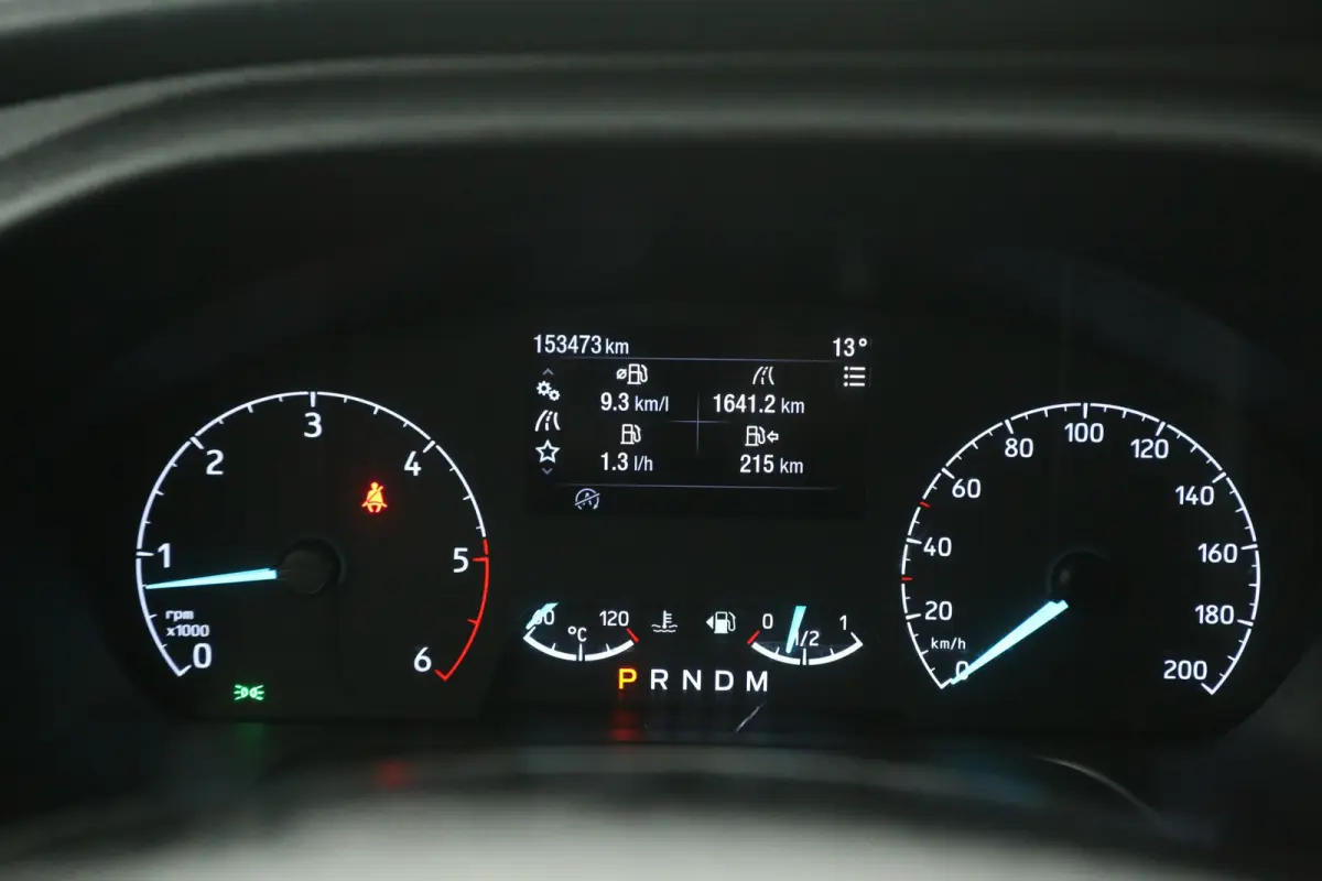 2.0 TDCI L1H1 Sport | Marge | Automaat | Airco | Camera | Cruise | Carplay | 3 Zits | Trekhaak