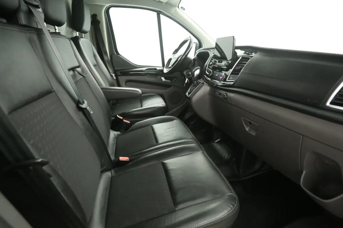 2.0 TDCI L1H1 Sport | Marge | Automaat | Airco | Camera | Cruise | Carplay | 3 Zits | Trekhaak