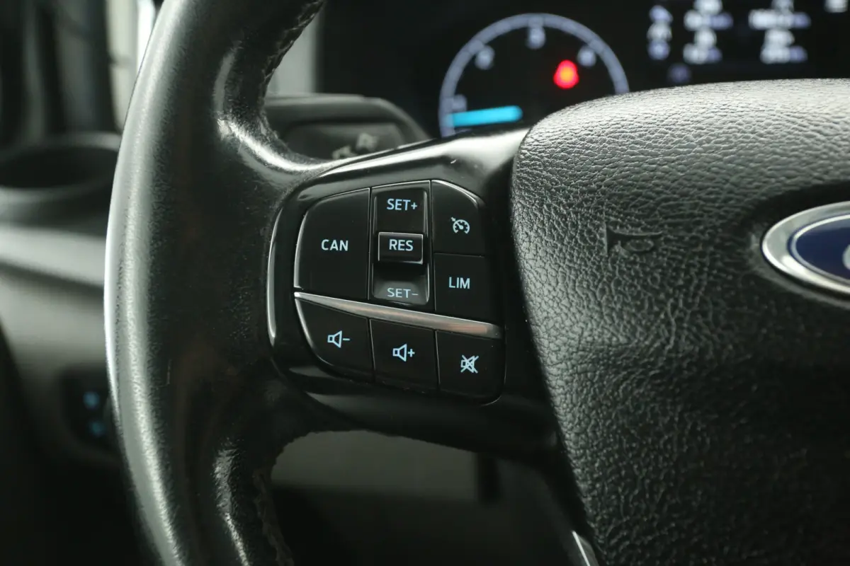 2.0 TDCI L1H1 Sport | Marge | Automaat | Airco | Camera | Cruise | Carplay | 3 Zits | Trekhaak