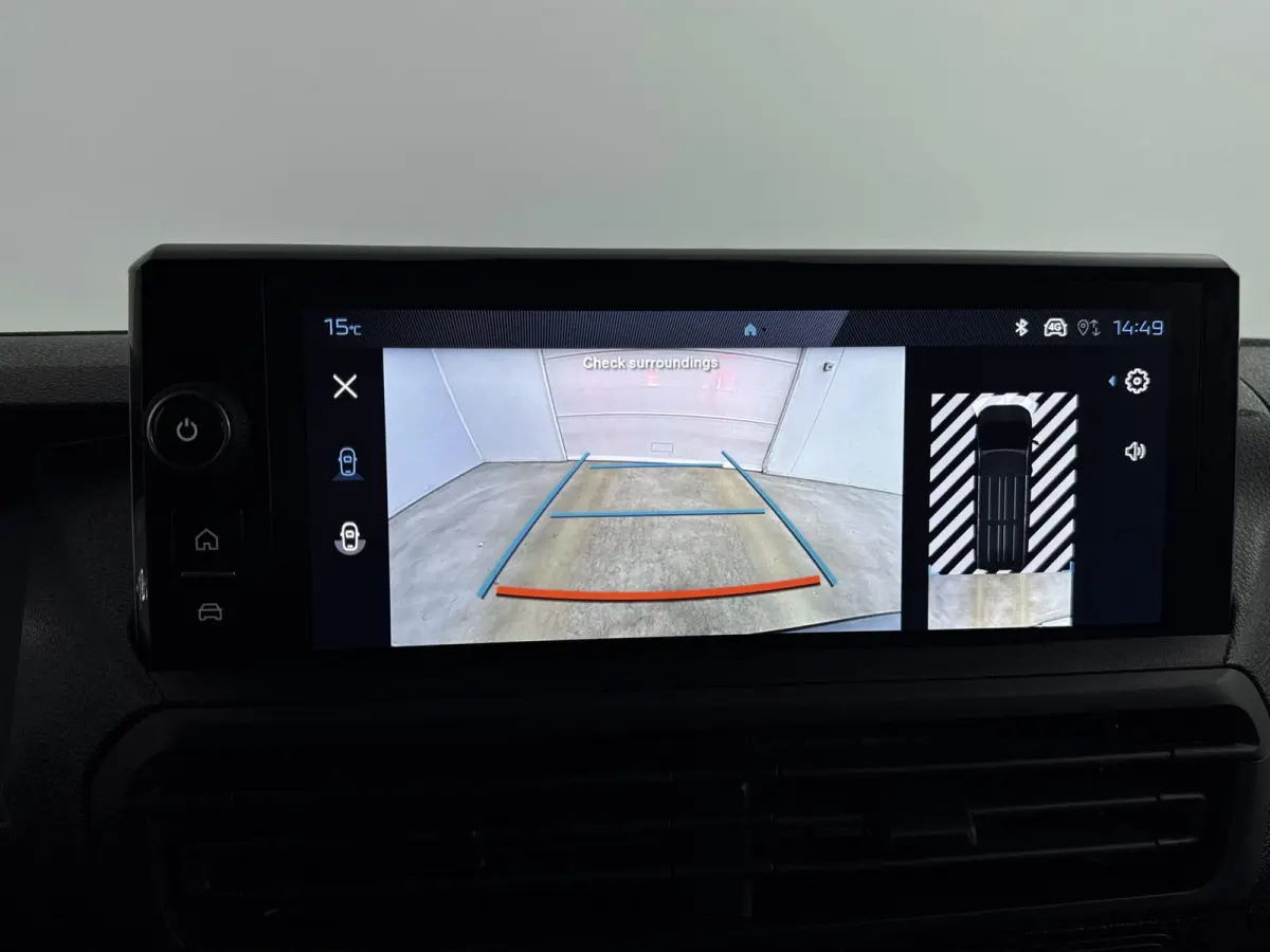 Gesloten bestel XL Elektrisch 100kW - 75kWh | Houten afwerking laadruimte | Verwarmde voorstoelen | Camera | Parkeersensoren | Dodehoeksensoren | Apple Carplay/Android Auto | Elektrisch inkl