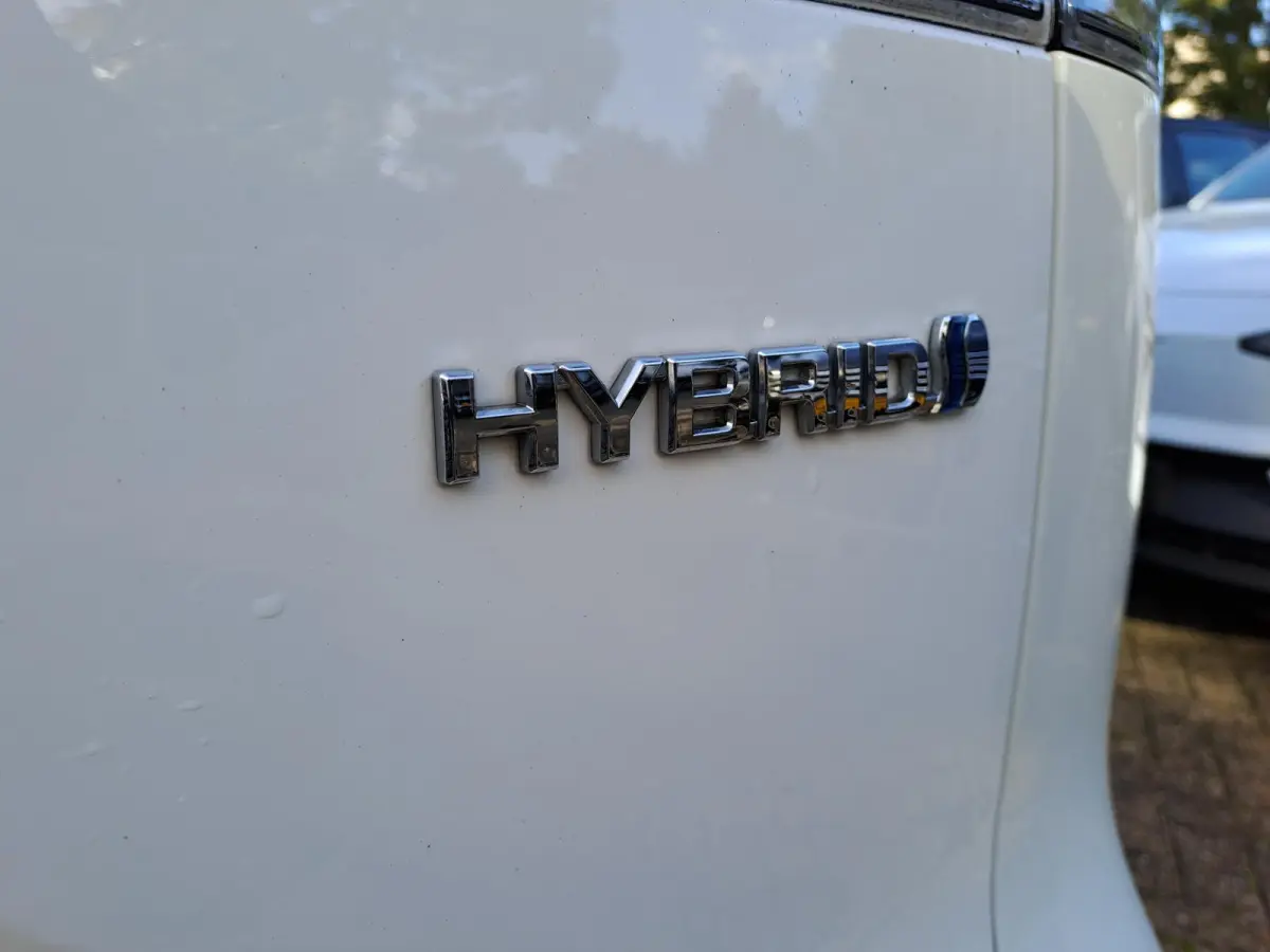 2.0 High Power Hybrid Launch Edition | LEDEREN BEKLEDING | STOEL-STUURWIELVERWARMING | CAMERA