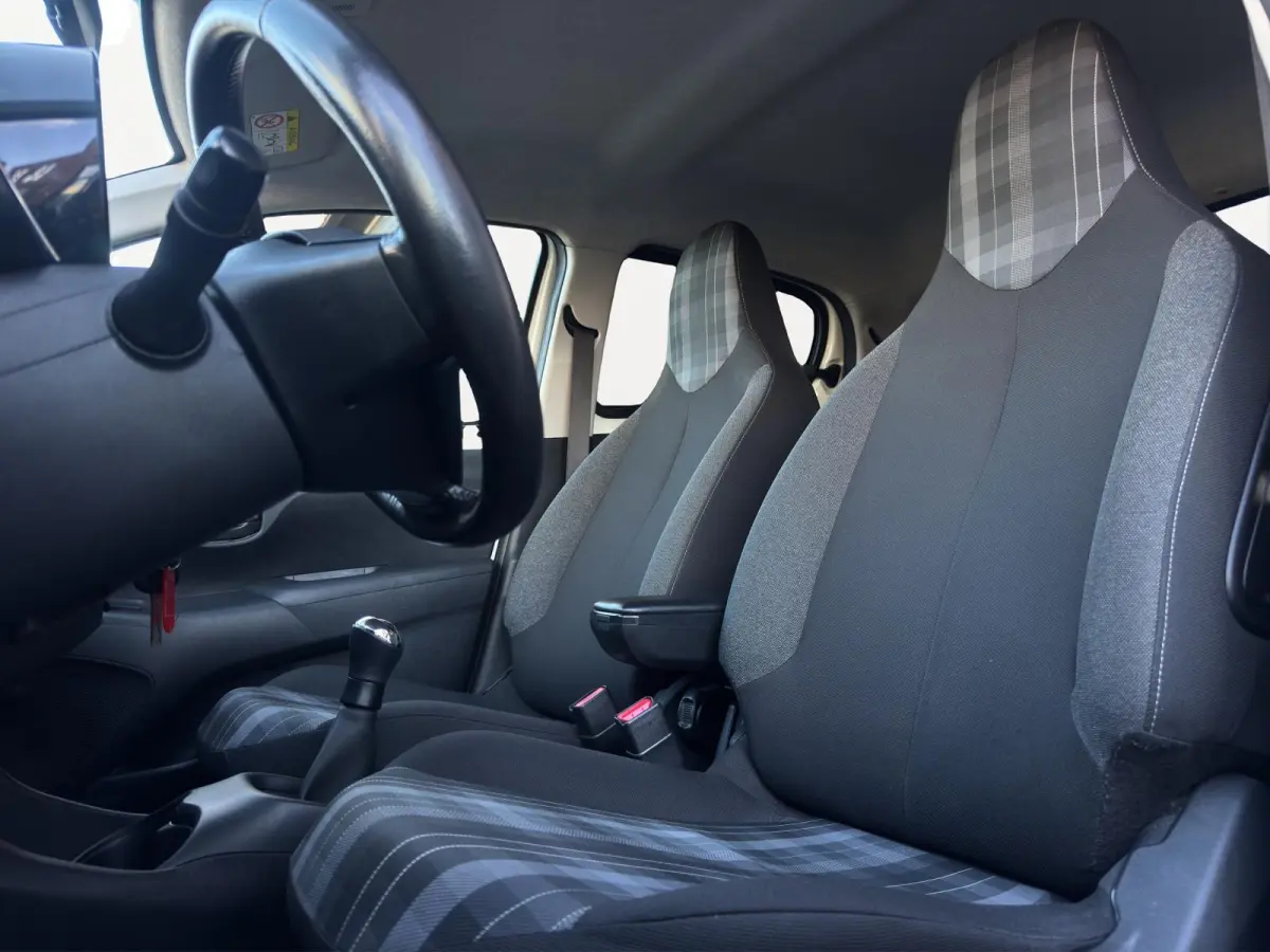 1.0 e-VTi 5-Deurs Active Multimedia-scherm Parkeer Sensoren