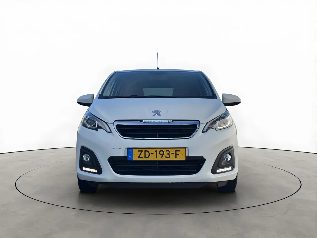 1.0 e-VTi 5-Deurs Active Multimedia-scherm Parkeer Sensoren