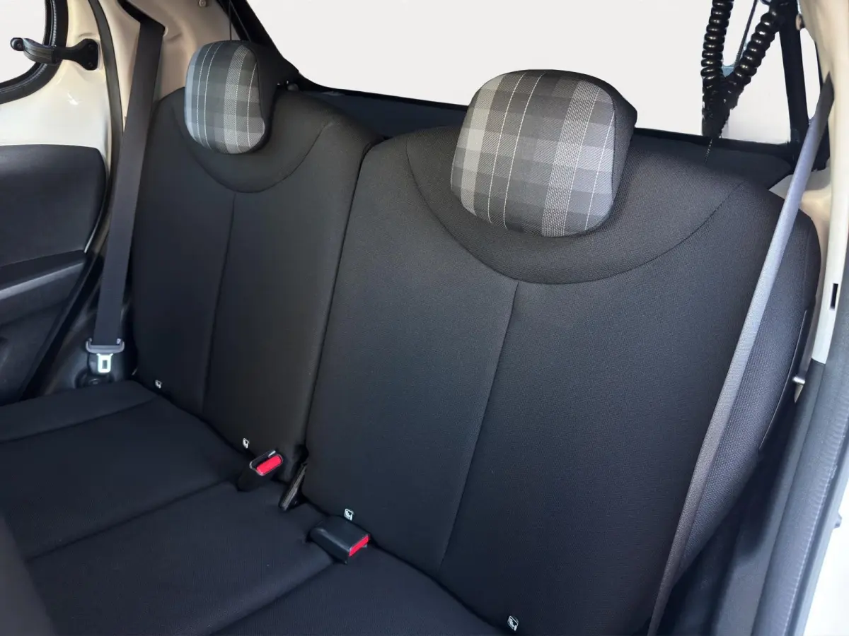 1.0 e-VTi 5-Deurs Active Multimedia-scherm Parkeer Sensoren